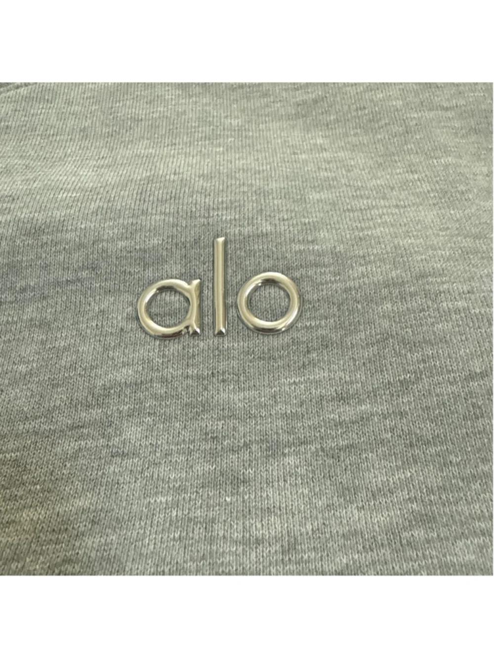 Alo Yoga Accolade Crew Neck Pullover Sweatshirt Grey M